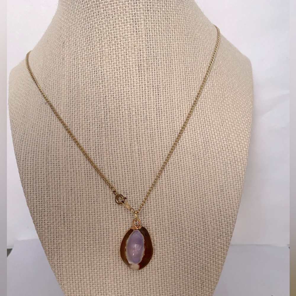 VINTAGE Cowrie Shell purple pendant gold chain Necklace Boho Statement Piece